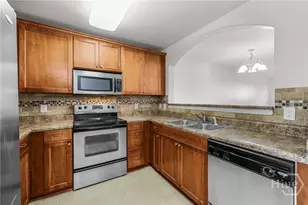 70 Winter Lake Cir, Savannah, GA 31407 - Photo 10