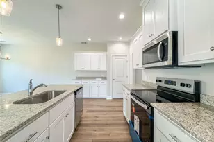 148 Hamilton Dr, Hinesville, GA 31313 - Photo 4