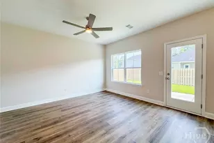 148 Hamilton Dr, Hinesville, GA 31313 - Photo 6