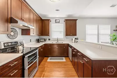 167 E Perry Drive, Richmond Hill, GA 31324 - Photo 10