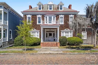122 E 36th Street, Savannah, GA 31401 - Photo 1