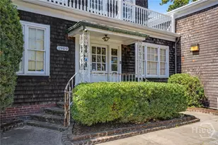 122 E 36th St, Savannah, GA 31401 - Photo 32