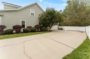 75 Jacobs Cir, Richmond Hill, GA 31324 - Photo 4