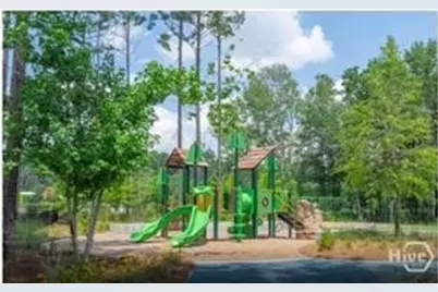 419 Crosstown Avenue, Richmond Hill, GA 31324 - Photo 10