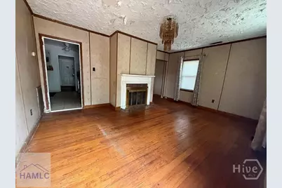 1821 Holly Avenue, Savannah, GA 31404 - Photo 6