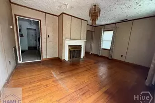 1821 Holly Ave, Savannah, GA 31404 - Photo 6