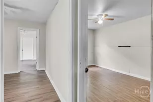 1013 Carroll St, Savannah, GA 31415 - Photo 10