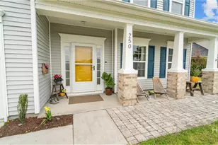 250 Willow Oak Dr, Richmond Hill, GA 31324 - Photo 4