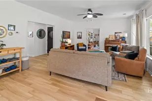 250 Willow Oak Dr, Richmond Hill, GA 31324 - Photo 16