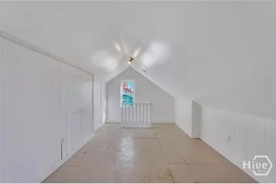 218 W Anderson Street #Upper Unit, Savannah, GA 31401 - Photo 22