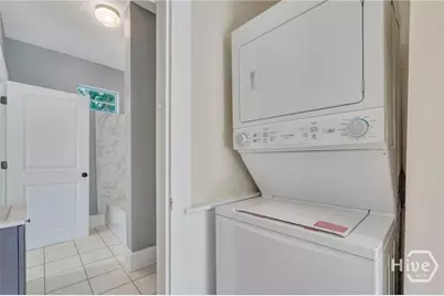 218 W Anderson Street #Upper Unit, Savannah, GA 31401 - Photo 24