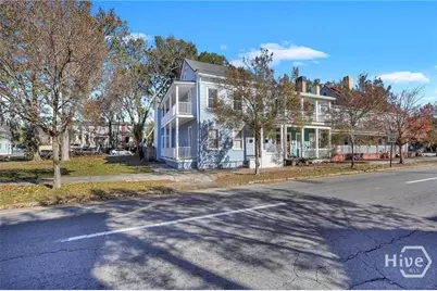 218 W Anderson Street #Upper Unit, Savannah, GA 31401 - Photo 10