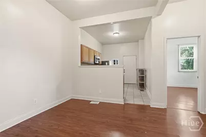 309 W 41st Street, Savannah, GA 31401 - Photo 6