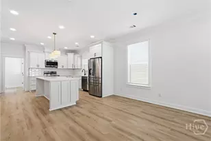 1209 E 34th St, Savannah, GA 31404 - Photo 12