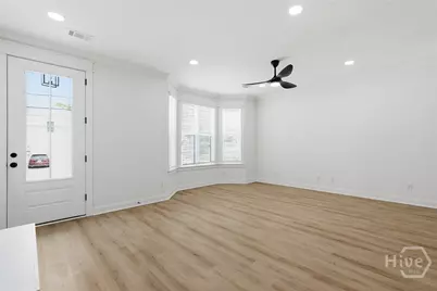 1209 E 34th Street, Savannah, GA 31404 - Photo 8