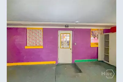 114 W 61st Street, Savannah, GA 31401 - Photo 32