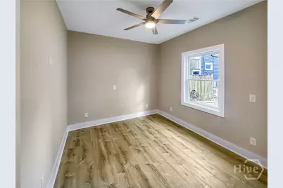 316 W 40th Street #E, Savannah, GA 31401 - Photo 10