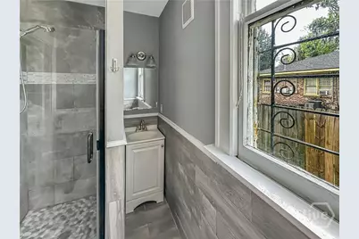607 E 37th Street, Savannah, GA 31401 - Photo 4