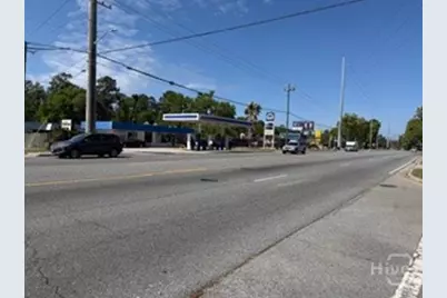 410 E Montgomery Cross Roads, Savannah, GA 31406 - Photo 20