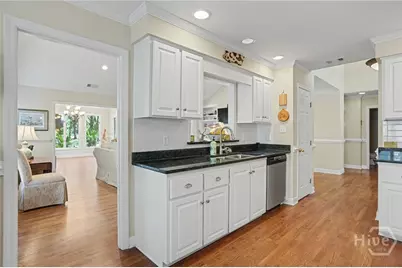 302 Willeford Drive, Savannah, GA 31411 - Photo 8