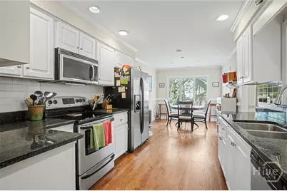 302 Willeford Drive, Savannah, GA 31411 - Photo 6