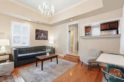 109 E Park Avenue, Savannah, GA 31401 - Photo 2