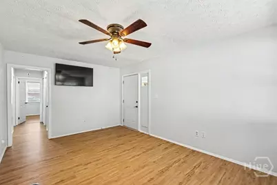 8434 Cresthill, Savannah, GA 31406 - Photo 4