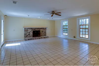 144 S Campbell Avenue, Tybee Island, GA  - Photo 8
