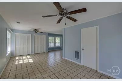 144 S Campbell Avenue, Tybee Island, GA  - Photo 6