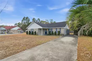 1033 Barley Dr, Hinesville, GA 31313 - Photo 2