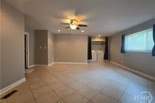 309 E 58th St, Savannah, GA 31405 - Photo 10