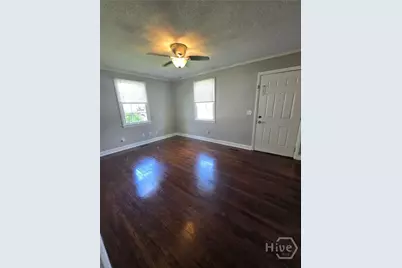 309 E 58th Street, Savannah, GA 31405 - Photo 8