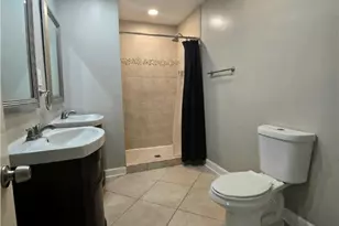 309 E 58th St, Savannah, GA 31405 - Photo 12