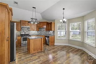 1271 Peacock Trail, Hinesville, GA 31313 - Photo 8