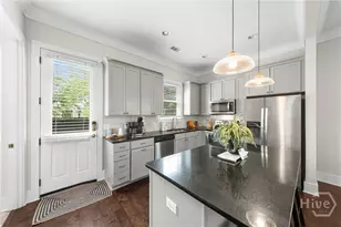543 E Anderson St, Savannah, GA 31401 - Photo 8