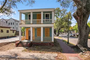 423 W 42nd St, Savannah, GA 31401 - Photo 1