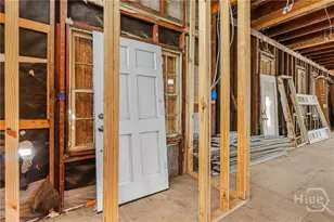 423 W 42nd St, Savannah, GA 31401 - Photo 14