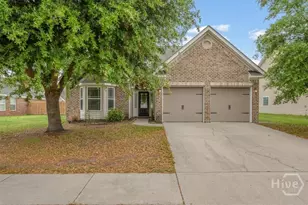 25 Chestnut Oak Dr, Richmond Hill, GA 31324 - Photo 2