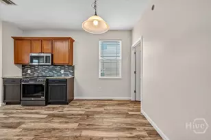 25 Chestnut Oak Dr, Richmond Hill, GA 31324 - Photo 16