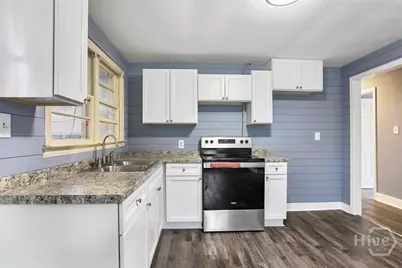 1838 Stuyvesant Street, Savannah, GA 31405 - Photo 8