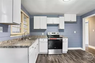 1838 Stuyvesant St, Savannah, GA 31405 - Photo 8