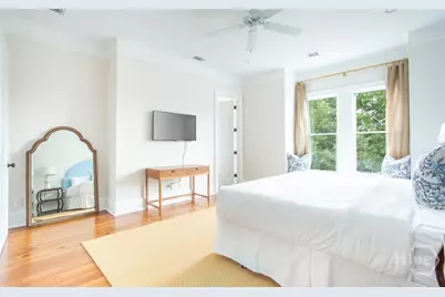 320 E Hall Street, Savannah, GA 31401 - Photo 36