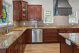 220 Saint Catherine Circle, Richmond Hill, GA 31324 - Photo 16