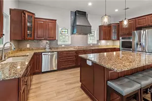 220 Saint Catherine Circle, Richmond Hill, GA 31324 - Photo 12