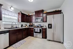 677 Piedmont Ave, Hinesville, GA 31313 - Photo 18