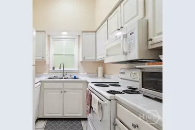 514 E Duffy Street, Savannah, GA 31401 - Photo 6