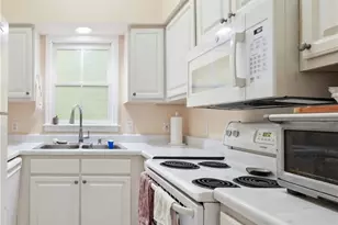 514 E Duffy St, Savannah, GA 31401 - Photo 6