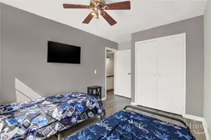 912 Pineland Ave, Hinesville, GA 31313 - Photo 32