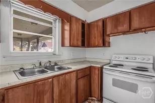 164 Azalea Ave, Savannah, GA 31408 - Photo 14