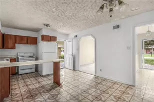 164 Azalea Ave, Savannah, GA 31408 - Photo 12